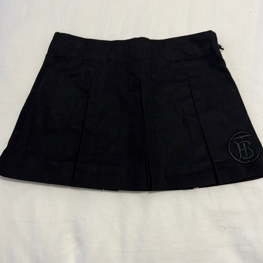 NWO tag baby Burberry pleaded skirt